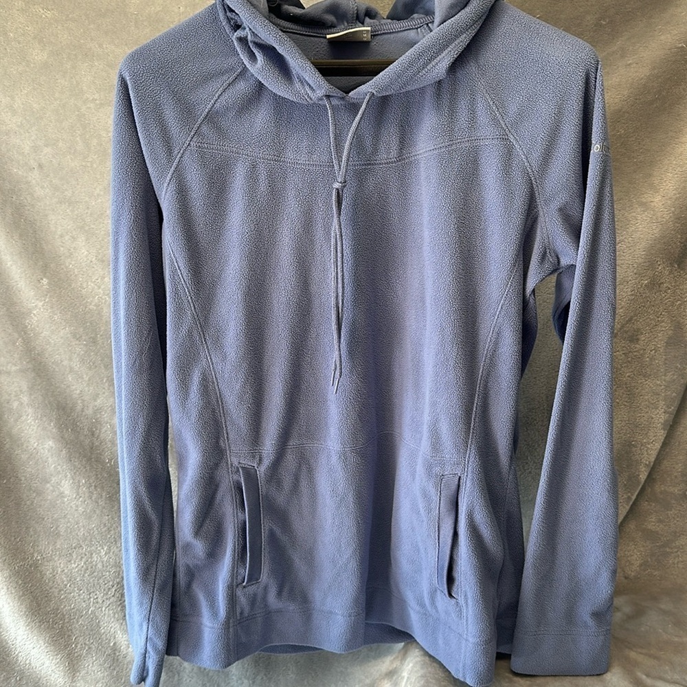 ⭐️ Columbia - fleece hoodie.  Size M